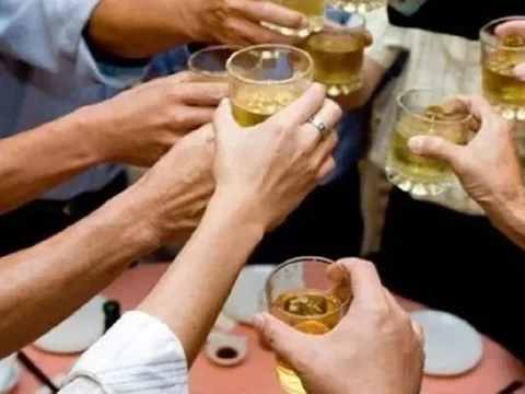 Trường hợp người đi bộ uống rượu bia sẽ bị xử phạt