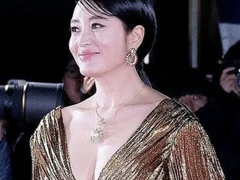 Nữ diễn viên lên Top 1 tìm kiếm vì quá trẻ đẹp bất ngờ nói lời từ giã