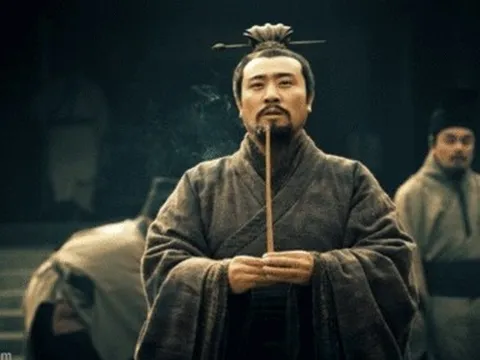 Câu nói cửa miệng thể hiện chí lớn của Lưu Bị và Đường Tăng