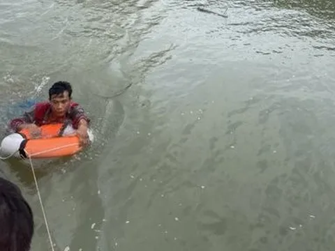 Trôi dạt trên sông từ Long An đến TP.HCM, thanh niên sống sót kỳ diệu
