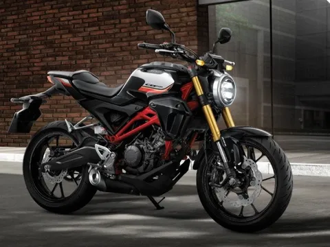 Trình làng Honda CB150R 2024 đẹp “hớp hồn” cánh mày râu