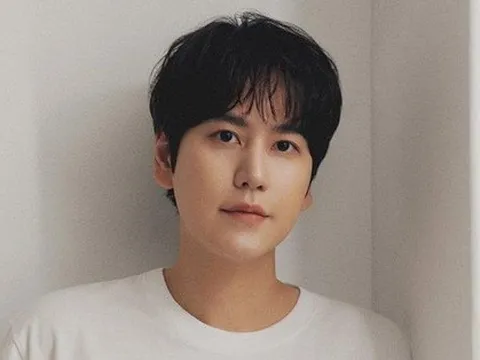 Bắt người phụ nữ đột nhập phòng riêng, đâm thành viên Super Junior