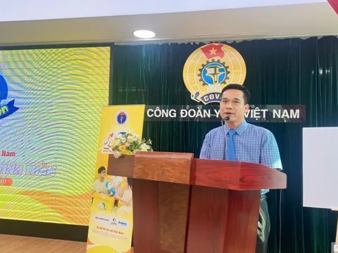 Ba môi trường tạo thế "kiềng 3 chân" trong chăm sóc, giáo dục trẻ em