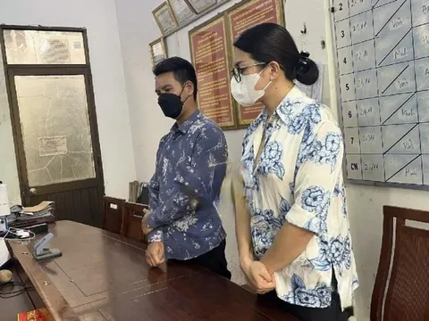 Diễn biến mới vụ 2 tài xế cố tình lái ô tô sang đâm nhau giữa phố