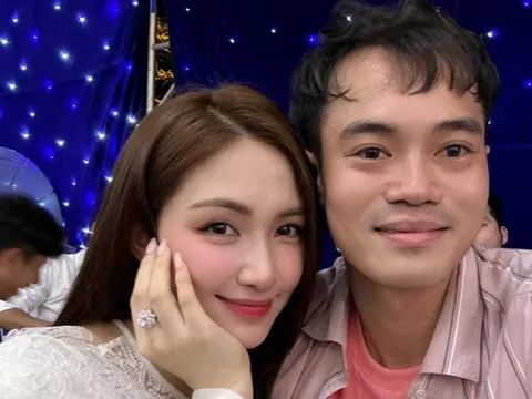 Văn Toàn dành tình cảm đặc biệt cho Hoà Minzy vì một lý do