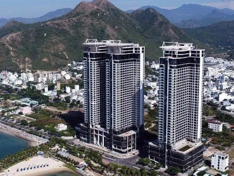 Một đại gia bất động sản Nha Trang 4 lần bị bán giải chấp tài sản do mất khả năng trả nợ, giá hạ thêm 200 tỷ đồng