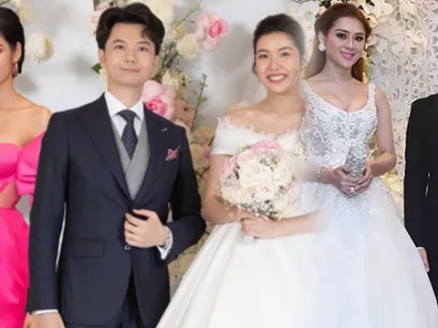 Sao Việt diện đồ "kém duyên" đi ăn cưới: Hoàng Thùy mất điểm vì hở bạo, Lâm Khánh Chi như hoá cô dâu