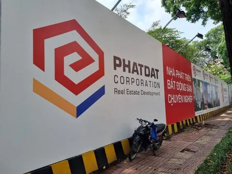 Trước thềm phát hành ra công chúng, loạt lãnh đạo của Phát Đạt đăng ký bán hàng triệu cổ phiếu PDR