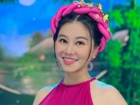 Quế Trân - Nữ nghệ sĩ cải lương trẻ nhất được phong tặng danh hiệu NSND