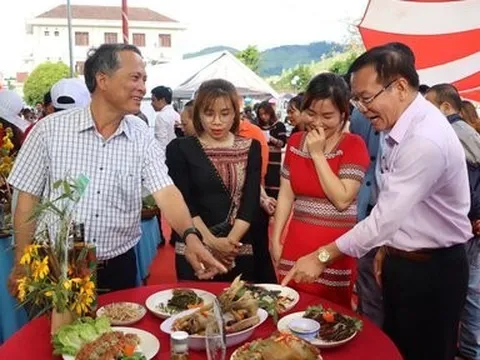 Kon Tum: Độc đáo hội thi ẩm thực dược liệu tại thủ phủ sâm Ngọc Linh