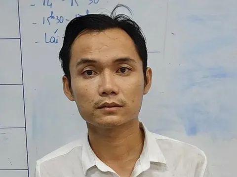 Bắt đối tượng đưa bạn gái vào khách sạn khống chế, cướp hết tài sản