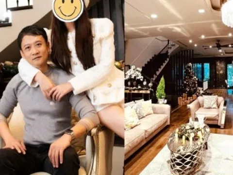 Sao nữ Vbiz khoe ảnh bên chồng đại gia hơn 12 tuổi, "flex" căn biệt thự triệu đô được trang hoàng Noel