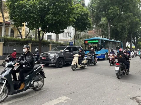 Miền Bắc có sương mù, cả nước ngày nắng