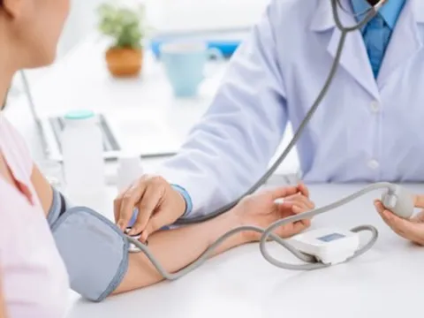 Hà Nội: Thẩm mỹ viện Cao Kim bị "sờ gáy"