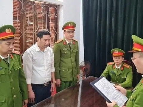 Bắt Giám đốc kho bạc về tội lừa đảo chiếm đoạt tài sản