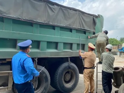 Quy định mới về xe quá tải trọng, xe quá khổ từ 1/2/2024