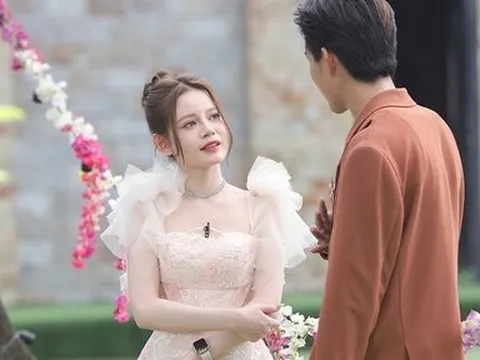 Hot girl vượt 2.000km đến tỏ tình nhưng bị từ chối hẹn hò