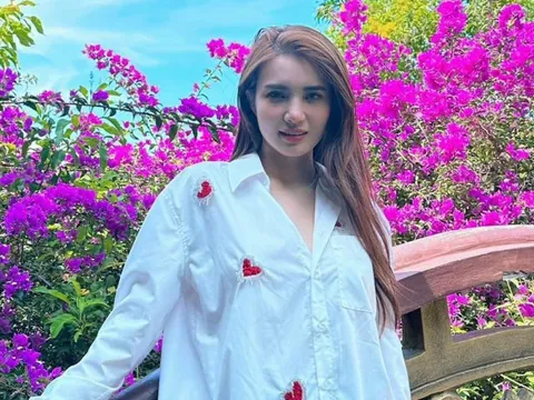 Em gái Công Vinh: Ly hôn chồng lớn tuổi sau 1 tháng sinh con, sang Singapore làm ở quán bar, giờ ra sao?