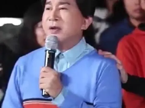 NSƯT Kim Tử Long 'quên sĩ diện của nghệ sĩ', xin khán giả từ 10.000 đồng
