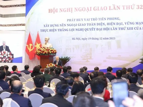 Ngoại giao phải kết hợp nhuần nhuyễn sức mạnh của dân tộc với sức mạnh thời đại