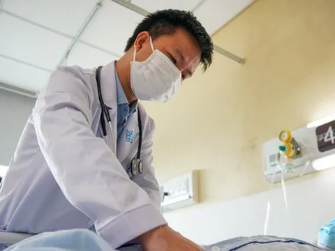 Đường huyết người phụ nữ tăng vọt khi thấy… kim tiêm