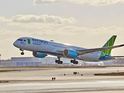 Bamboo Airways dư thừa hàng trăm phi công, tiếp viên, Vietjet nhận giúp 70 người, Vietnam Airlines đang nghiên cứu