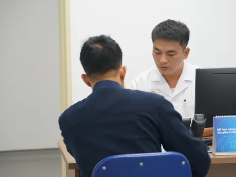 Người đàn ông 33 tuổi mắc ung thư dương vật: Bác sĩ chỉ ra nguyên nhân khiến bệnh đến sớm