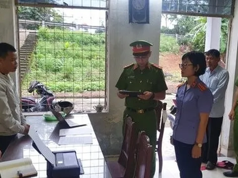 Bắt đối tượng tham ô tiền tỷ để đầu tư bất động sản ảo