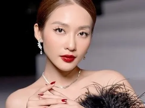 Khả Ngân: Hành trình thoát mác “hotgirl” sau 10 năm và sự nghiệp thăng tiến