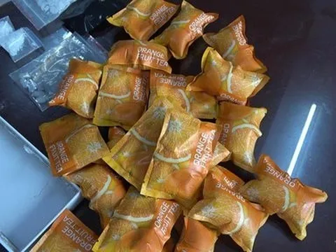 Bắt đối tượng tàng trữ ma túy dạng gói nghi "nước sướng"
