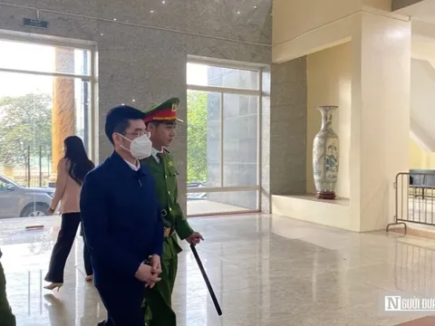 Vụ chuyến bay giải cứu: Hoàng Văn Hưng bị rối loạn tiền đình, xin xử vắng mặt