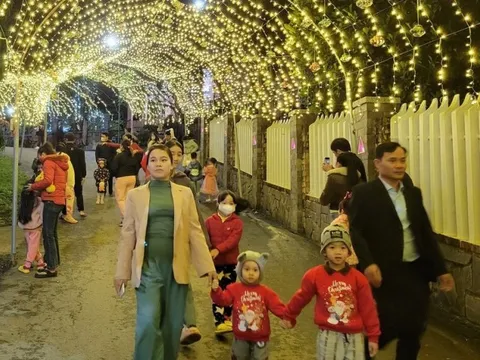 Đêm Noel lung linh sắc màu tại Tp.Đà Nẵng
