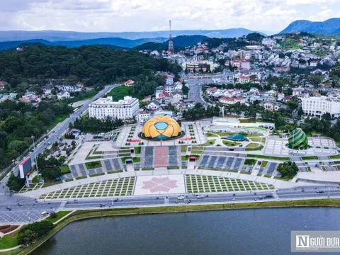 Tạm ngưng các bãi giữ xe quanh quảng trường Lâm Viên – Đà Lạt