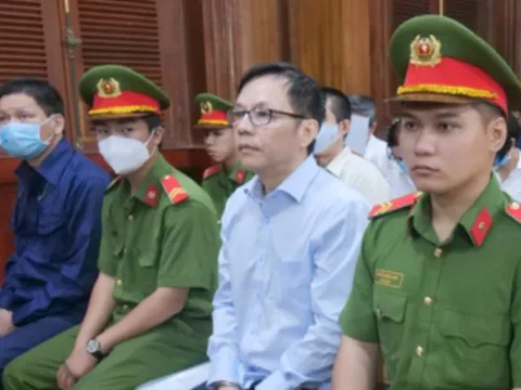 Cựu Chủ tịch Saigon Co.op hầu tòa trong vụ án thứ 2