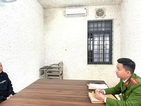 Khởi tố 2 đối tượng tàng trữ trái phép cá thể động vật quý hiếm