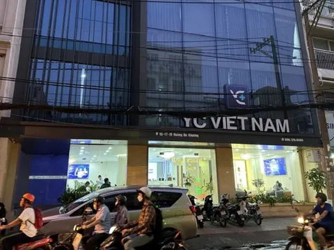Công an đột xuất kiểm tra phòng khám thẩm mỹ hoạt động chui