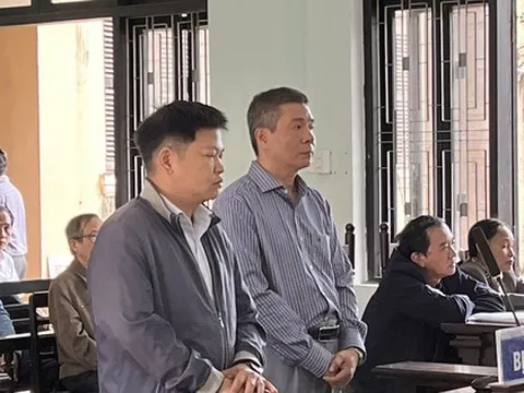 Giám đốc và kế toán CDC Thừa Thiên - Huế được "lại quả" hơn 200 triệu đồng sau chỉ định trúng 8 gói thầu