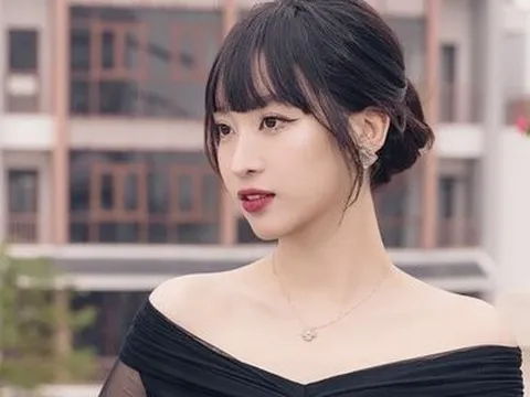 Sắc vóc ngày càng mặn mà, quyến rũ của Hoa hậu Đỗ Mỹ Linh sau sinh con