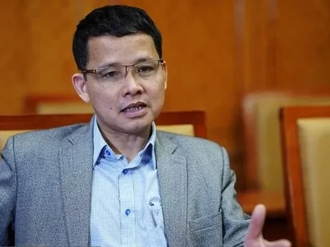 Khởi tố, bắt tạm giam Phó Cục Trưởng Cục Đăng kiểm Việt Nam