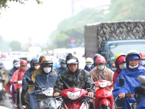 Miền Bắc đón mưa lớn cục bộ