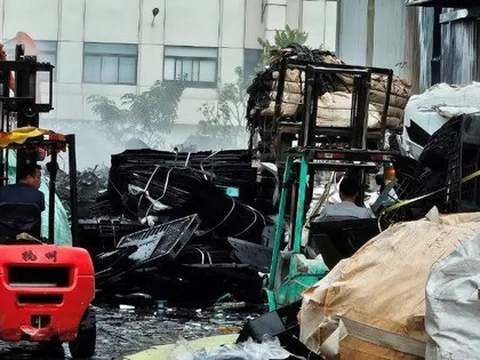 Cháy tại Công ty cổ phần Logistics Hưng Vượng