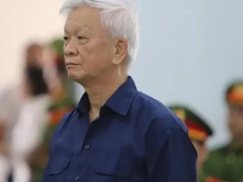 Cựu Chủ tịch tỉnh Khánh Hòa Nguyễn Chiến Thắng tiếp tục bị truy tố