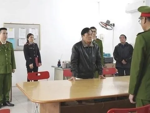 Bắt giám đốc công ty thu vượt học phí đào tạo sát hạch lái xe ôtô