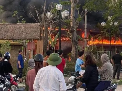 Hiện trường và nguyên nhân vụ cháy chùa Phật Quang ở Hà Nam