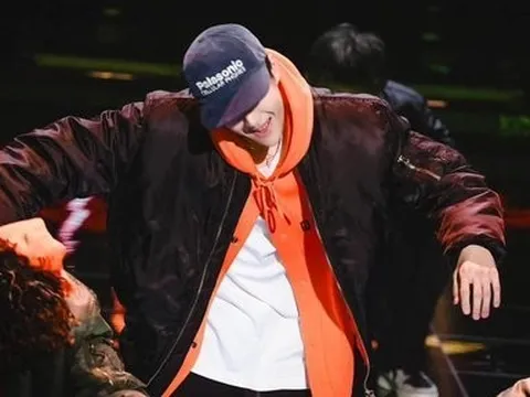 Vương Nhất Bác khiến sân khấu đêm chung kết Street Dance “bùng nổ”