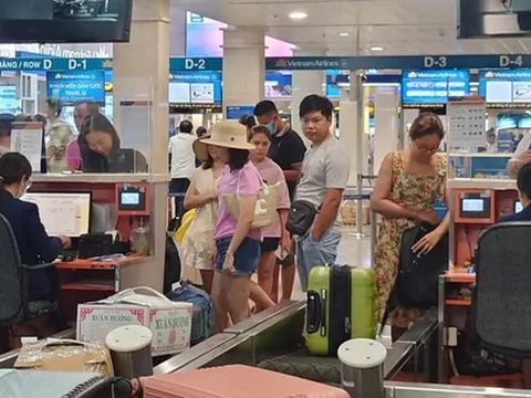 Hành khách bay Tết tại Tân Sơn Nhất cần lưu ý gì?