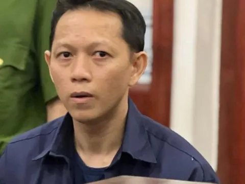 Tài xế ô tô phạm tội giết người vì không được nhường đường