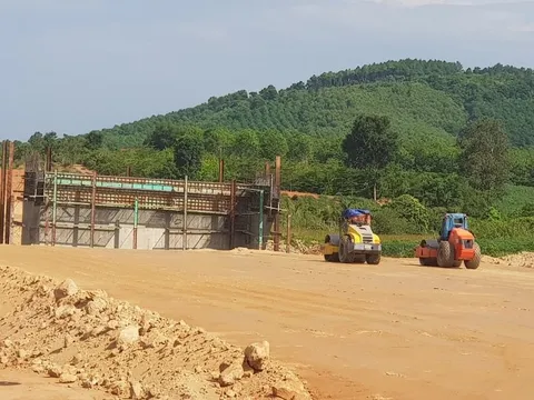 Quảng Bình quyết tâm hoàn thành GPMB dự án cao tốc trong tháng 2