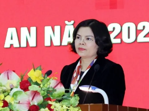 Kỷ luật Chủ tịch tỉnh Bắc Ninh Nguyễn Hương Giang