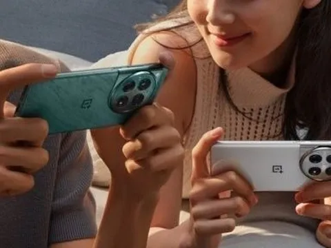 Vén màn smartphone có màn hình siêu sáng OnePlus 12